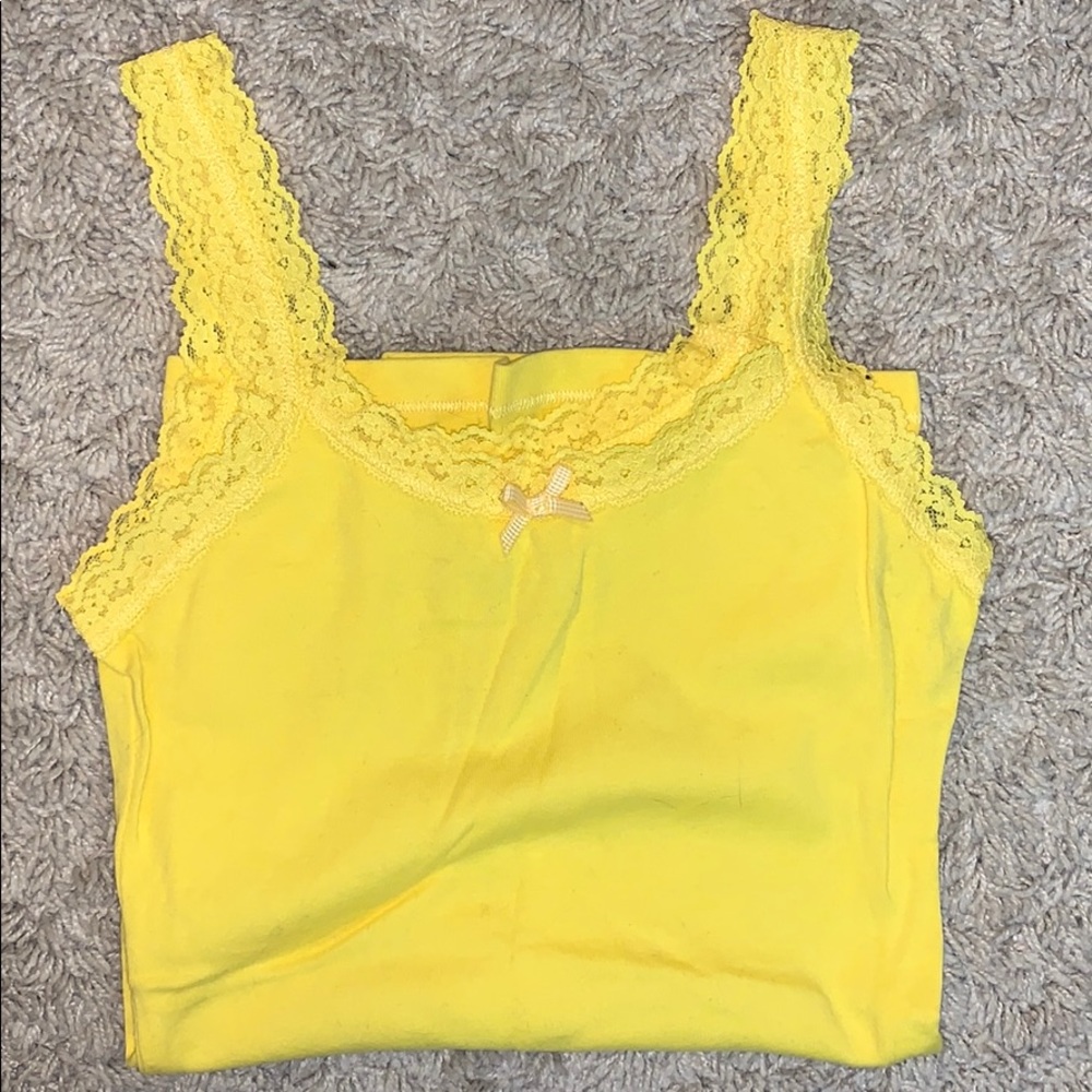 Abercrombie kids yellow lace scoop neck tank top L